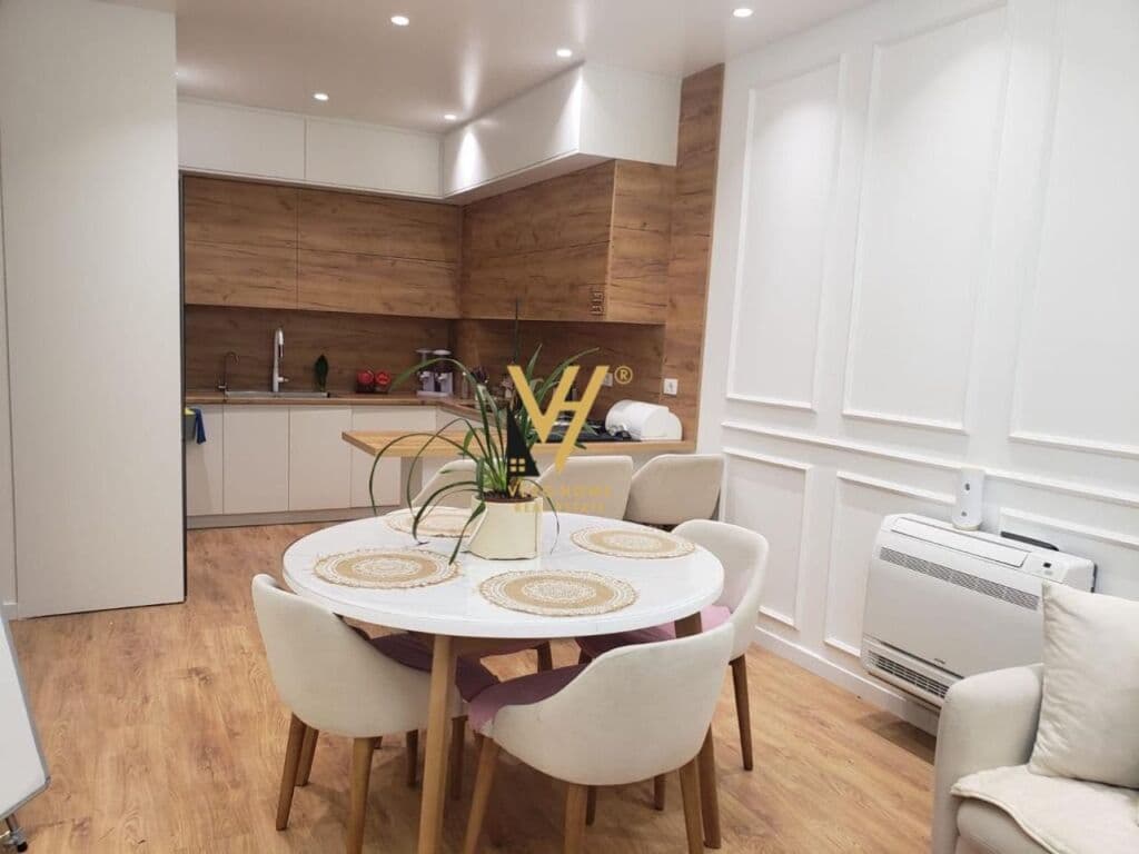 Shitet Apartament 2+1+2+post parkimi te Kompleksi Oasis 118 m2