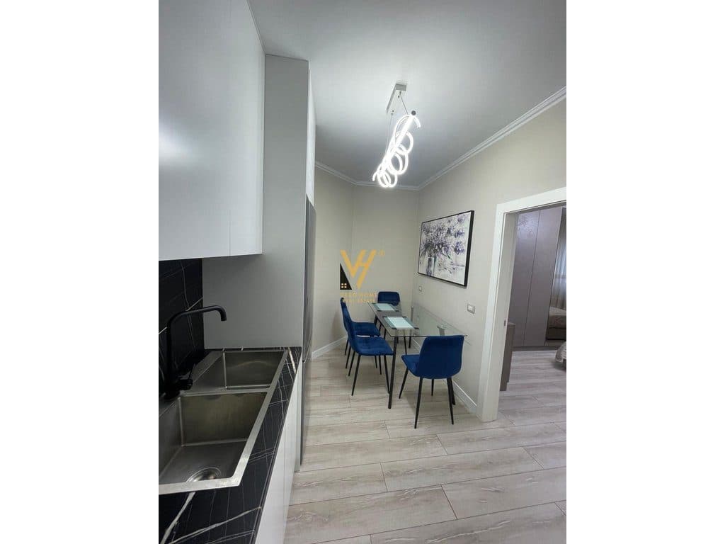 JEPET APARTAMENT 1+1+BLK ME QIRA TE RRUGA E KOSOVAREVE 800 EURO 2