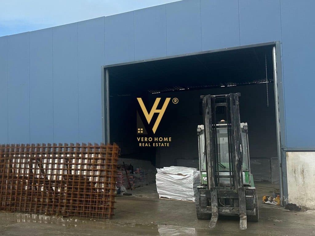 JEPET KAPANON 550 M2 ME QERA NE VORE 2.500 EURO 3