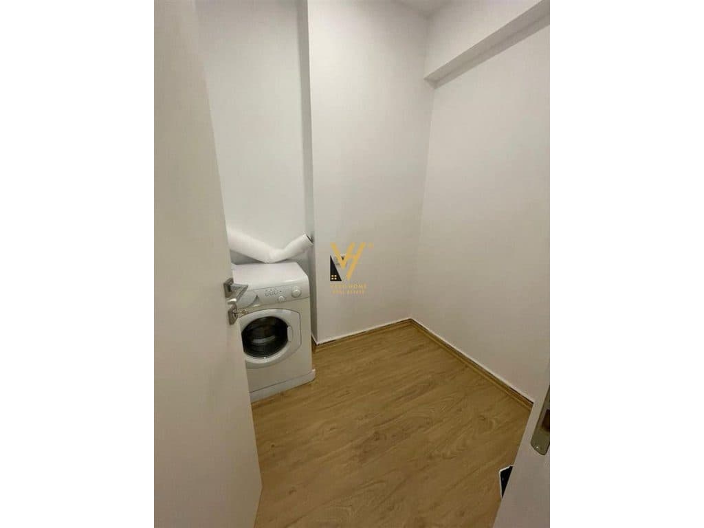 JEPET ZYRE 125M2 ME QERA TE IRFAN TOMINI 600 EURO 4