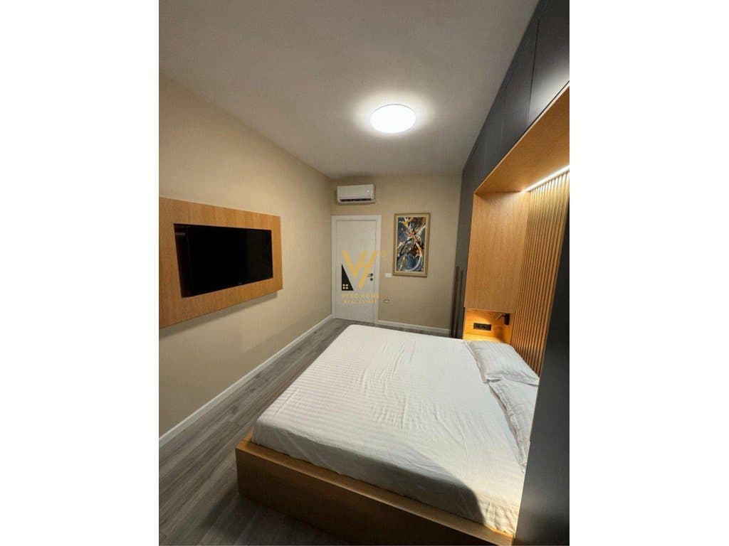 JEPET APARTAMENT 1+1+BLK ME QIRA TE KOMUNA E PARISIT 900 EURO 4