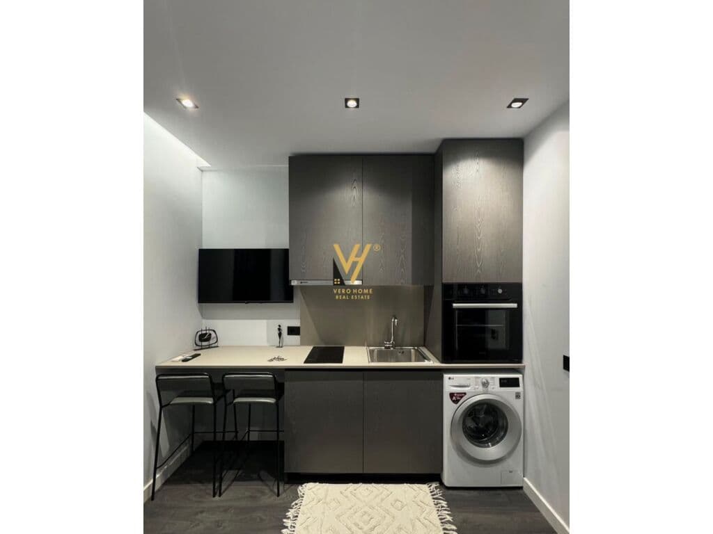 Shiten dy Garsoniere te Pallatet Agimi , Bllok 50 m2 2