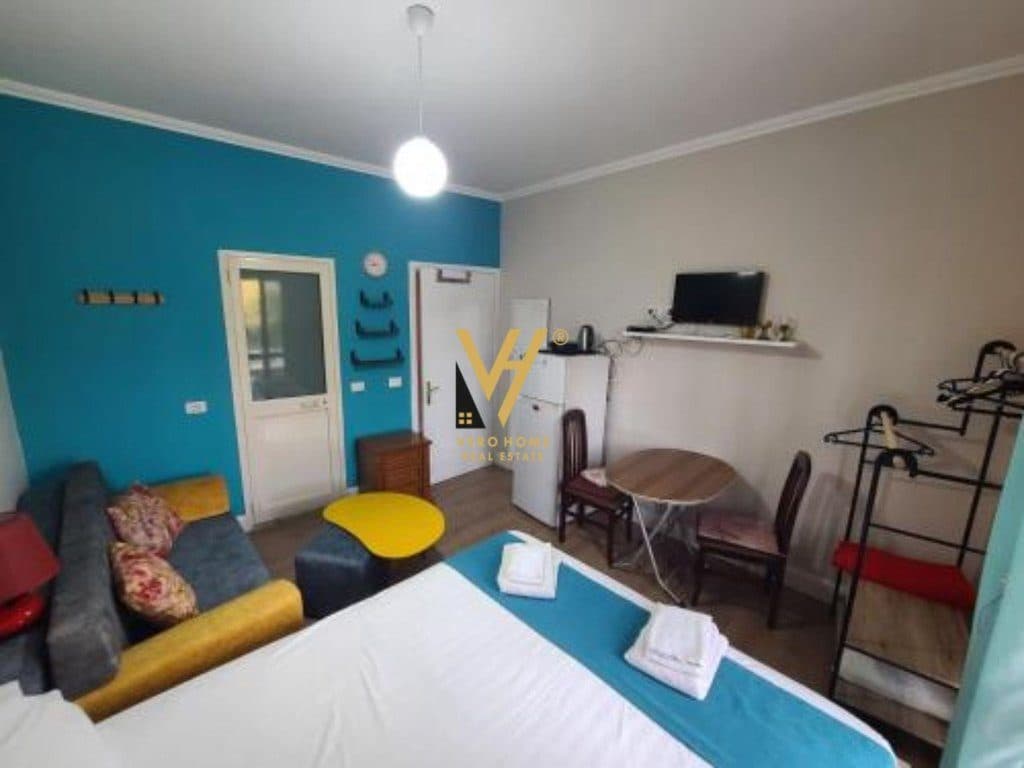 SHITET VILE 3 KATESHE NE DURRES 500.000 EURO 3