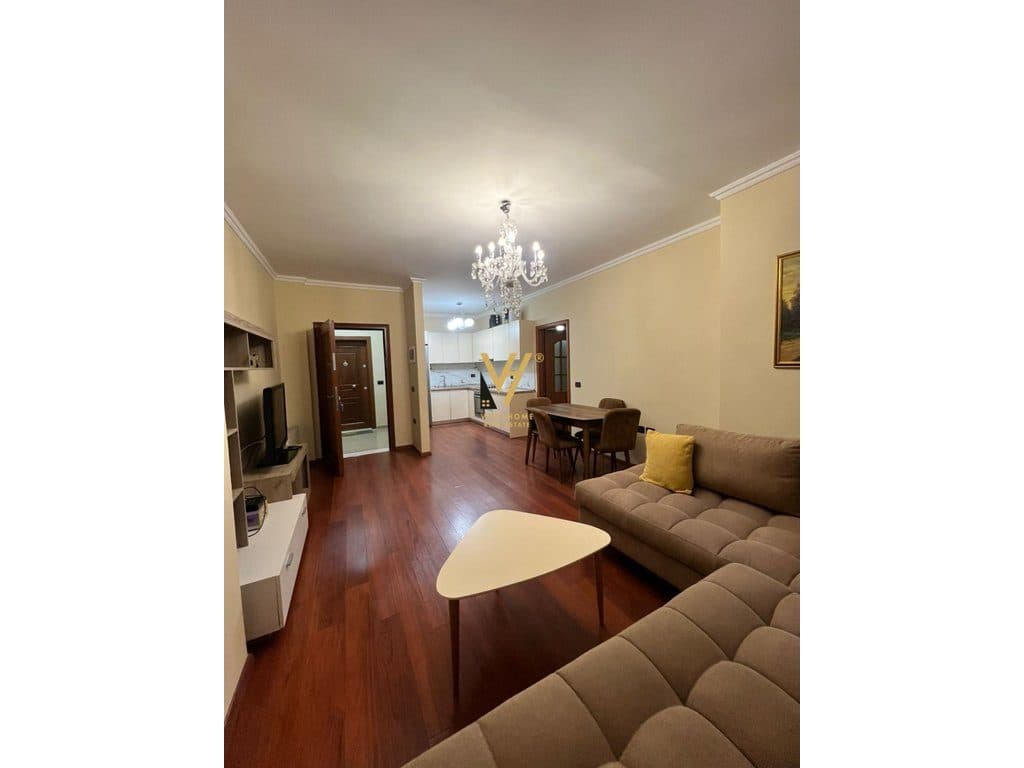 JEPET APARTAMENT 2+1+BLK ME QIRA TE BLV. ZHAN D’ARK 700 EURO 2