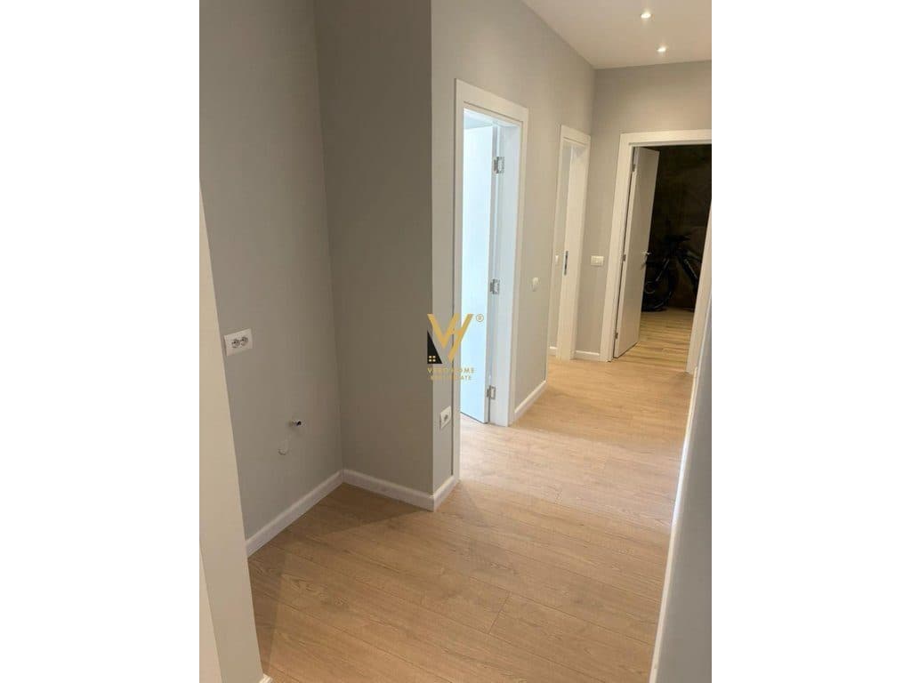 JEPET ZYRE 120 M2 ME QIRA TE KIKA 2, KOMUNA E PARISIT 130.000 LEKE 4