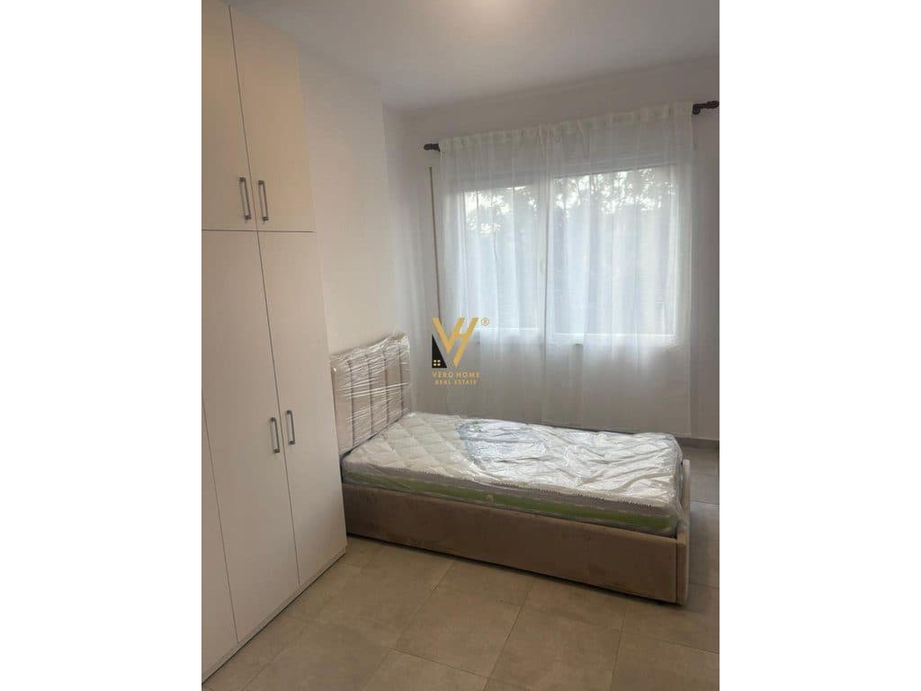 JEPET APARTAMENT 2+1 ME QIRA TE SPITALI AMERICAN 3, 50.000 LEKE 4