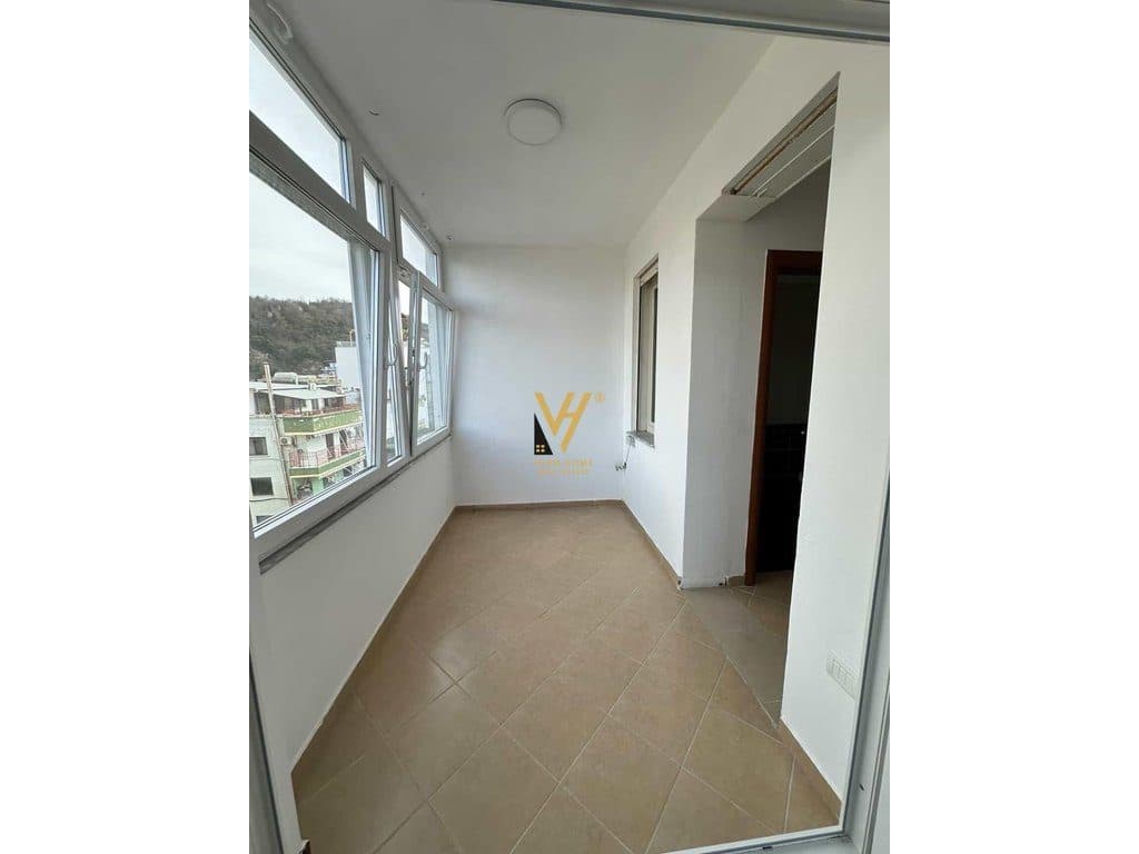 SHITET APARTAMENT 2+1+2 TE SHKEMBI I KAVAJES 190.000 EURO 2