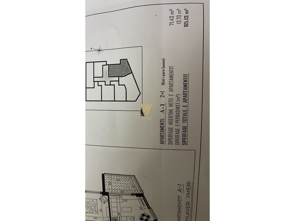 Shitet Apartament 2+1+ballkon te Gjimnazi Partizani 85 m2 2