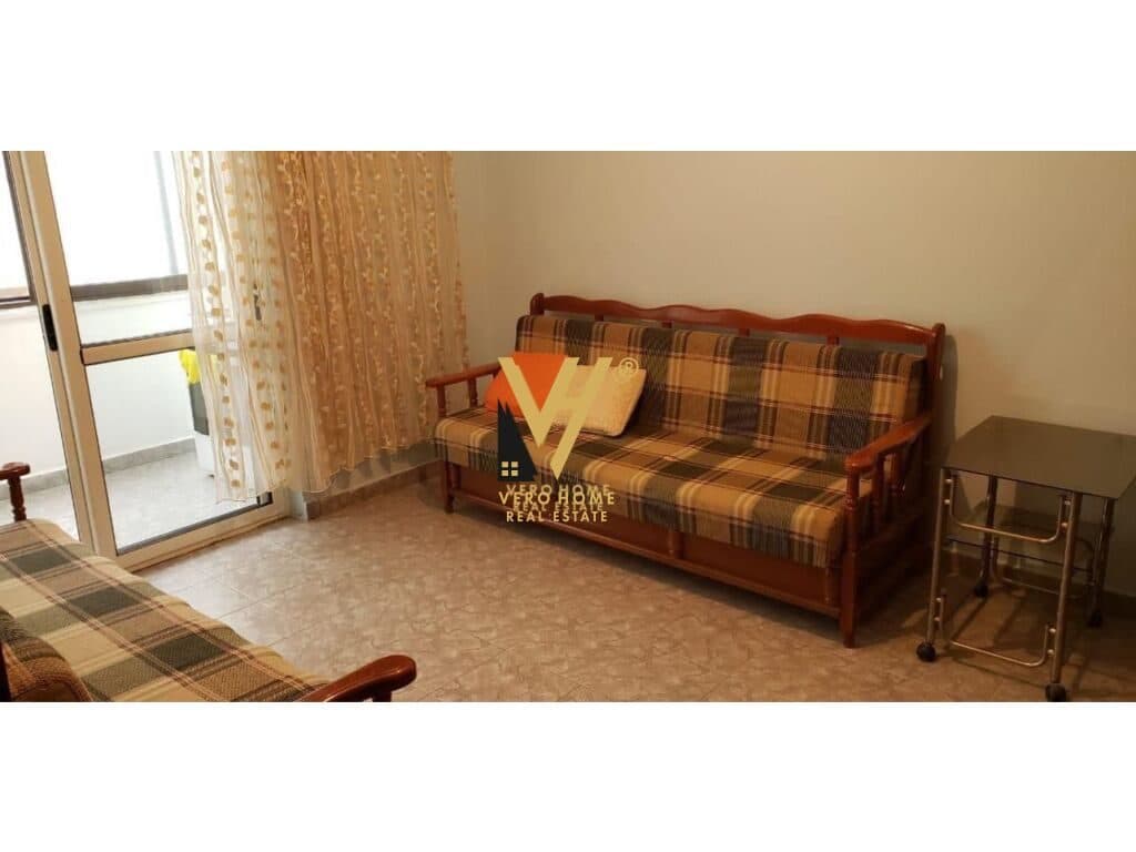 JEPET APARTAMENT 2+1 ME QERA NE ALI DEM 40.000 LEKE 3