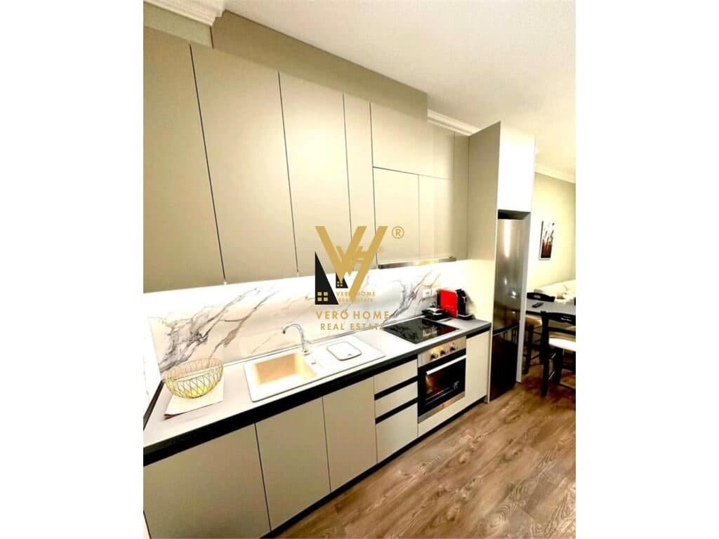 JEPET APARTAMENT 1+1+BLK ME QERA TE BULEVARDI I RI 550 EURO 3