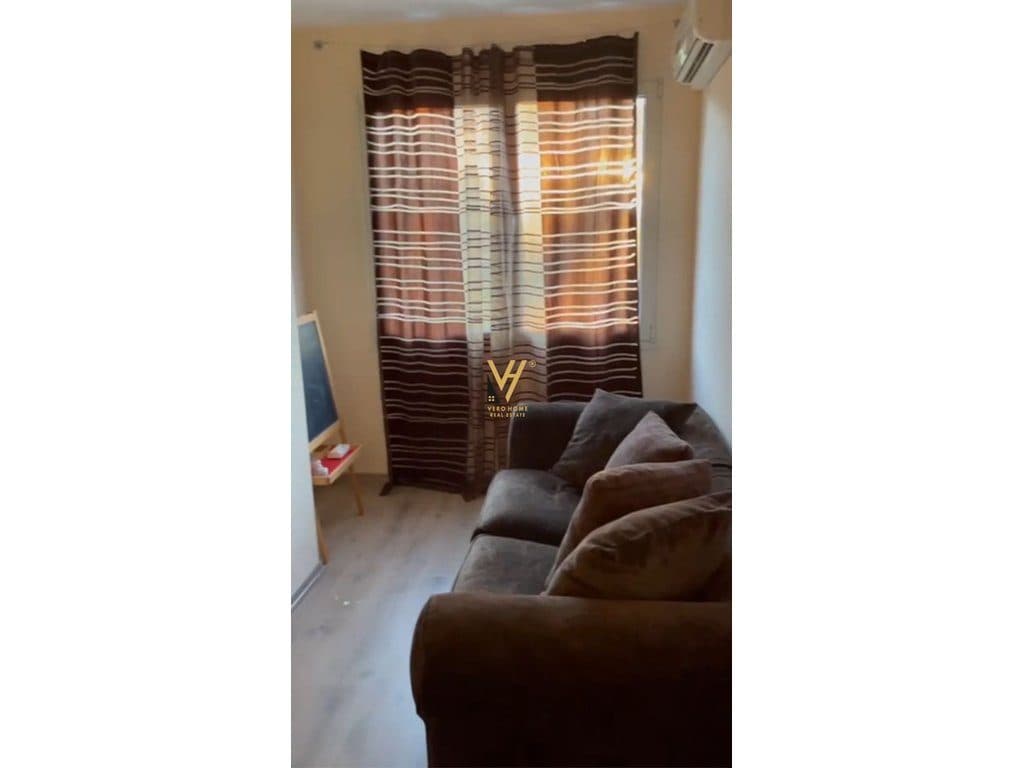 SHITET APARTAMENT 2+1 TE RRUGA E ELBASANIT 300.000 EURO
