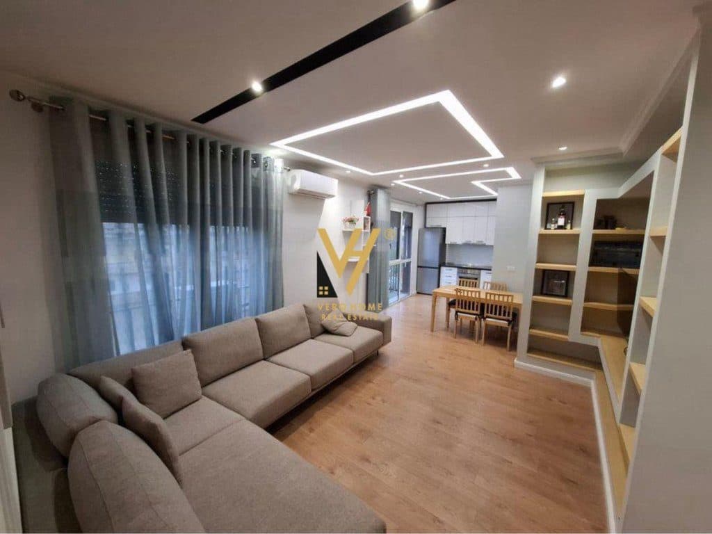 JEPET APARTAMENT 1+1+BLK ME QIRA TE ZOGU I ZI 60.000 LEKE