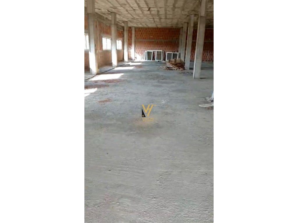 JEPET MAGAZINE 880 M2 ME QIRA NE VORE 2.200 EURO 2