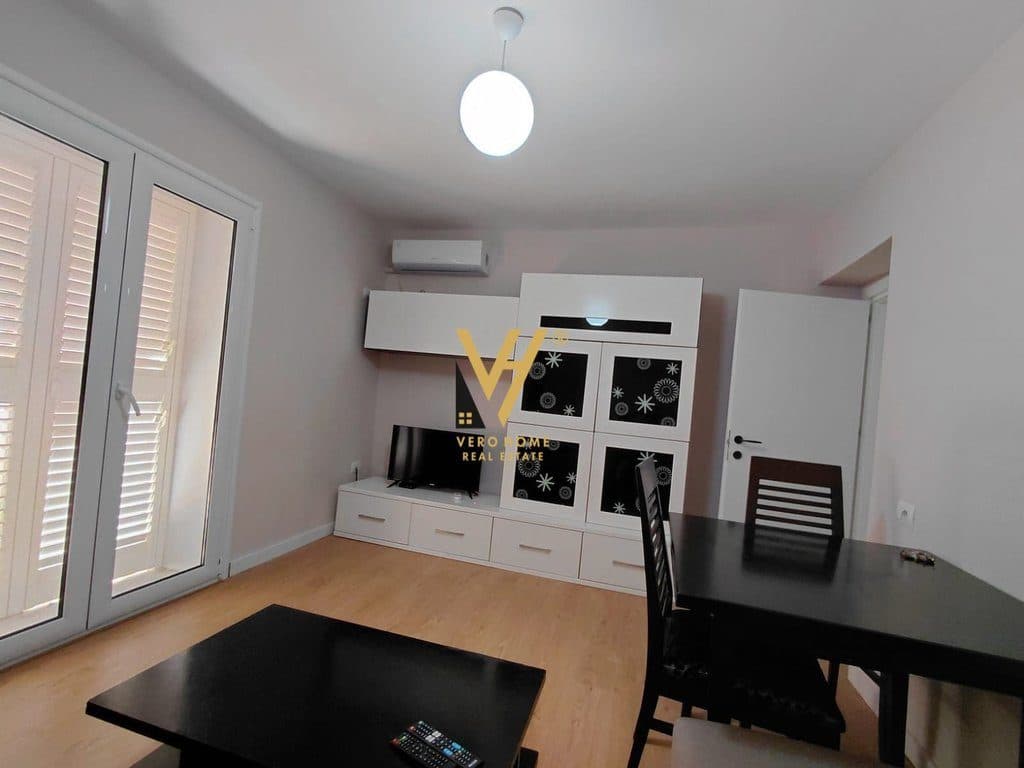 JEPET APARTAMENT 1+1+BLK ME QERA TE RRUGA FORTUZI 500 EURO 2
