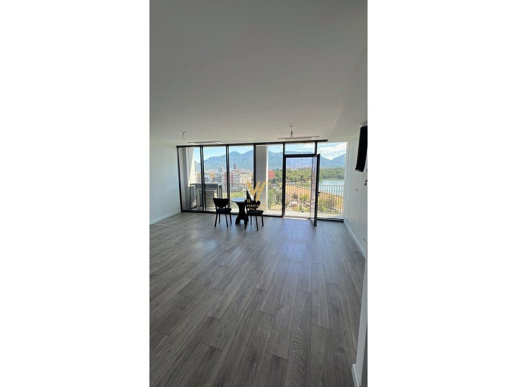 JEPET ZYRE 125 M2 ME QERA TE LAKE VIEW 150.000 LEKE 2