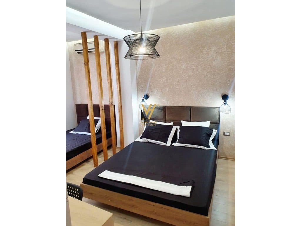 JEPET APARTAMENT 1+1+BLK TE RRUGA E BARRIKADAVE 600 EURO 3