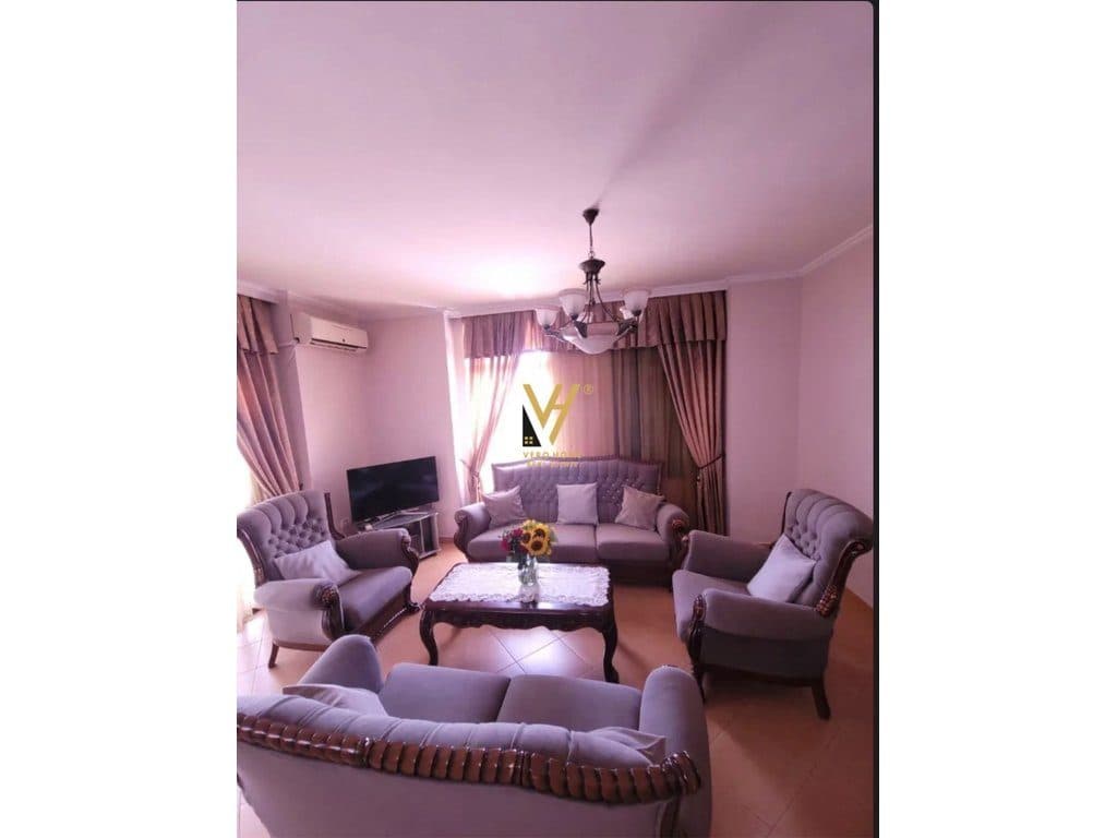 JEPET APARTAMENT 2+1+2+BLK ME QIRA TE ISH EKSPOZITA 800 EURO
