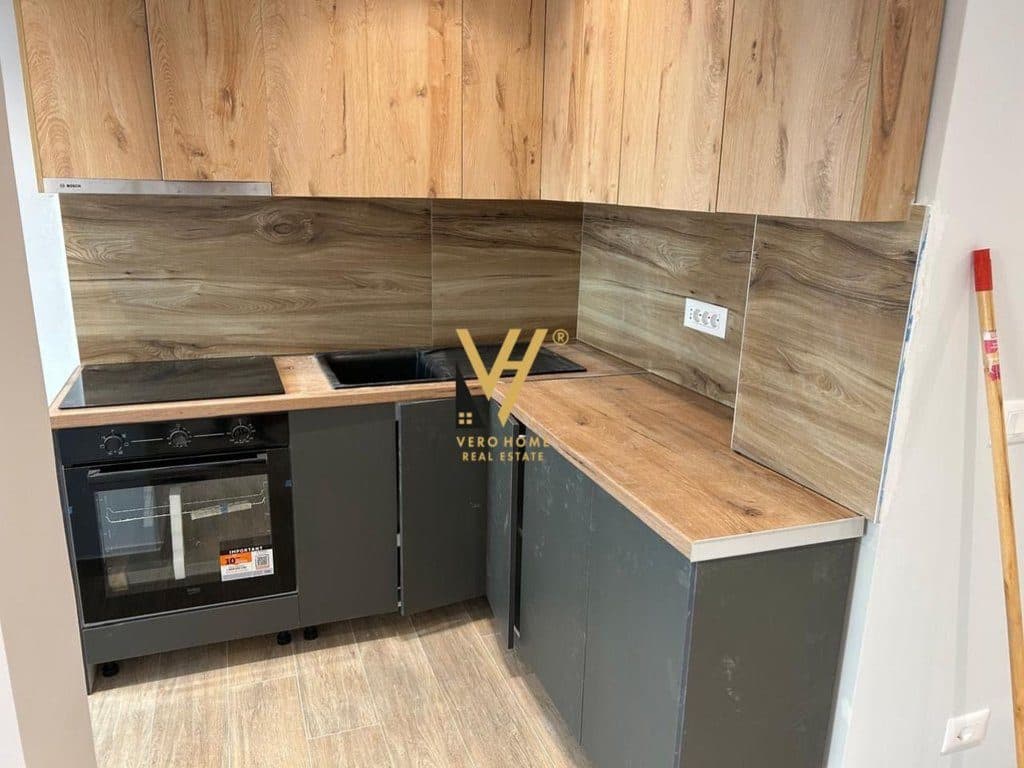JEPET APARTAMENT 1+1 ME QERA TE RRUGA ELBASANIT 55.000 LEKE 2