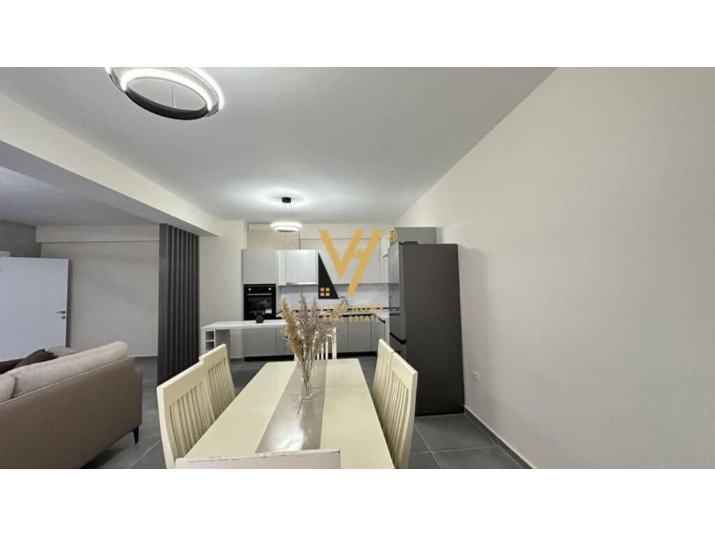 Jepet Apartament 2+1+2+post parkimi te Kodra e Diellit 2 140 m2 2