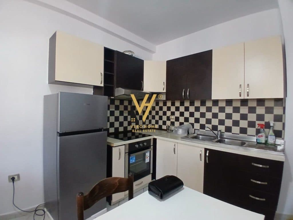 JEPET APARTAMENT 2+1+BLK ME QIRA TE HARRY-FULTZ 55.000 LEKE 2