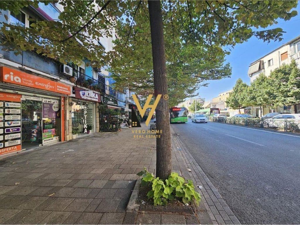 SHITET APARTAMENT 2+1+BLK TE RRUGA BARDHYL, PEDIATRIA 132.000 EURO 1