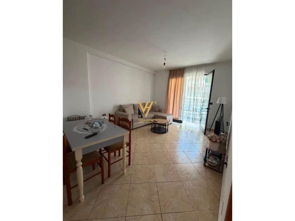 JEPET APARTAMENT 1+1+BLK ME QIRA NE MISTO MAME 450 EURO