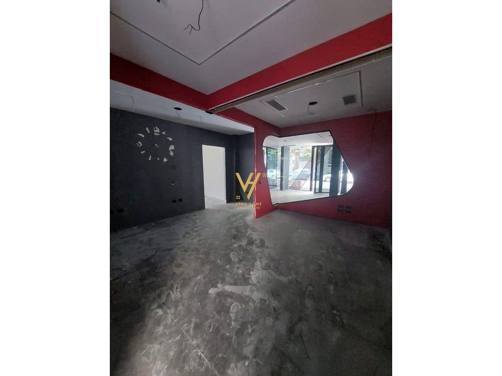 JEPET MAGAZINE 550 M2 ME QERA NE DON BOSKO 3.000 EURO 2