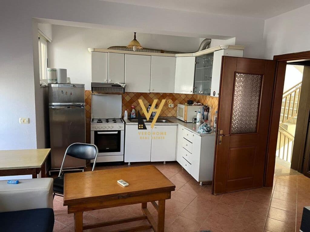 Shitet Apartament 1+1+ballkon ne Golem 65 m2 2
