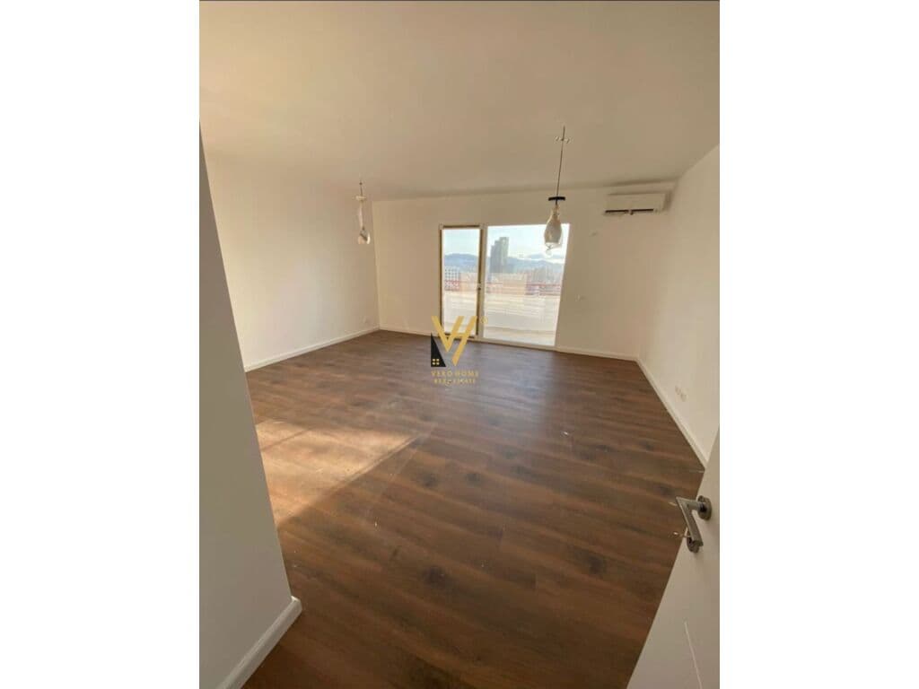 Jepet Zyre me qera te Rruga e Barrikadave 115 m2 3