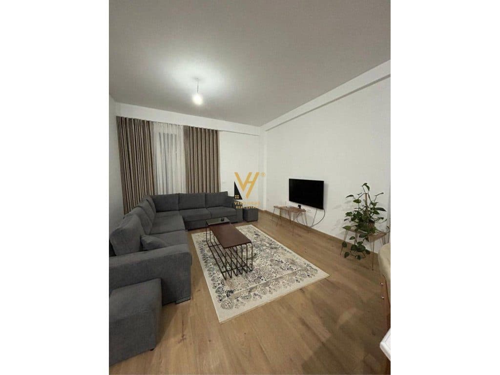 JEPET APARTAMENT 1+1 ME QIRA PRANE TEG 500 EURO