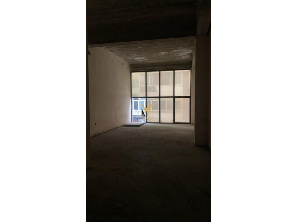 SHITET DYQAN 50 M2 NE KAMEZ 65.000 EURO 1