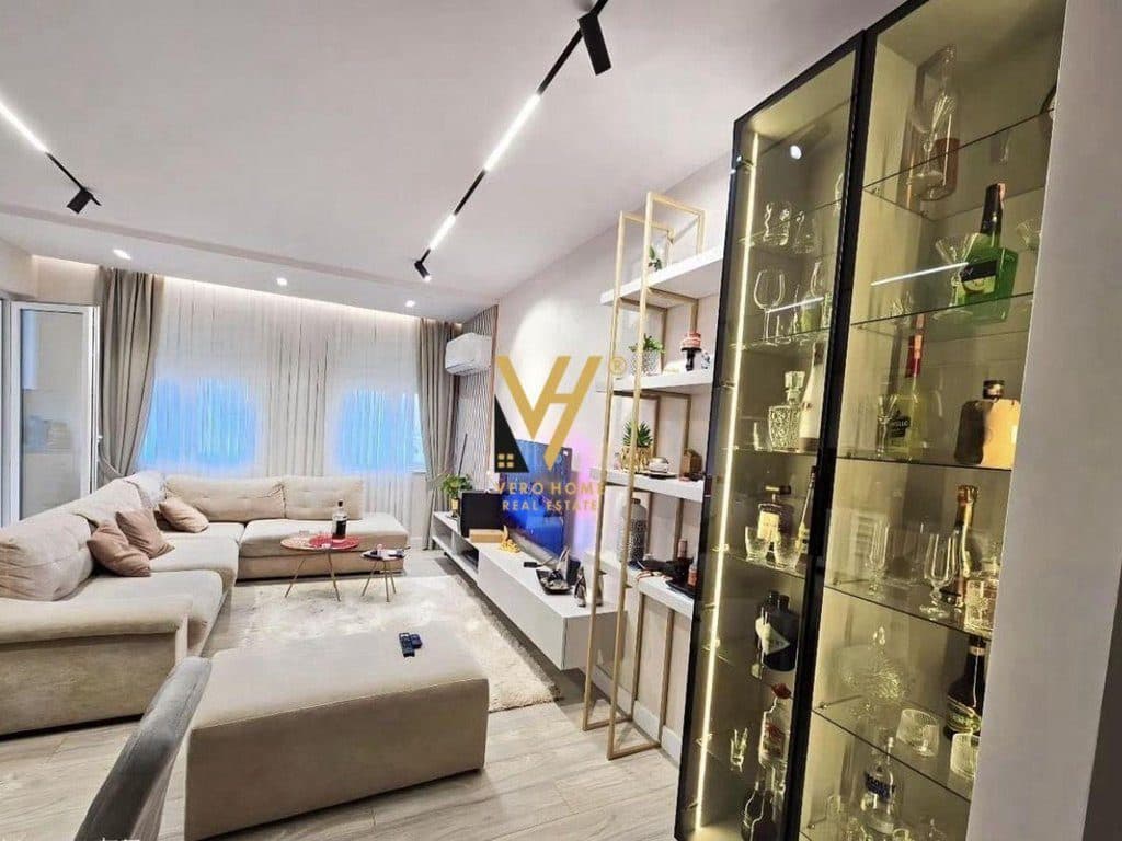 SHITET APARTAMENT 2+1+BLK NE FRESK 145.000 EURO 1