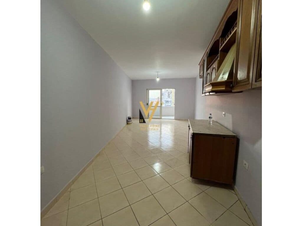 Shitet apartament 1+1 te Fresku 86 m2 4