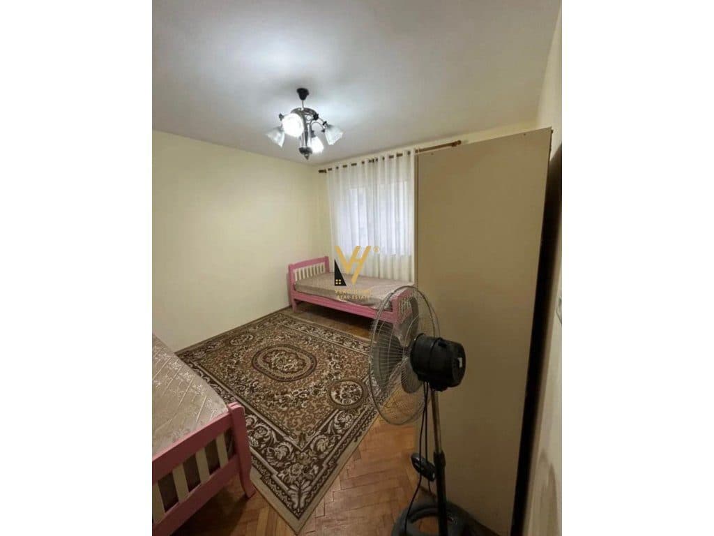 JEPET APARTAMENT 3+1+BLK TE BLV.ZOGU I PARE 60.000 LEKE 4