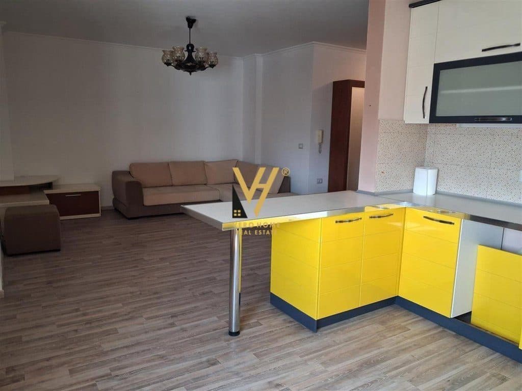 SHITET APARTAMENT 1+1+BLK NE QENDER 180.000 EURO 2