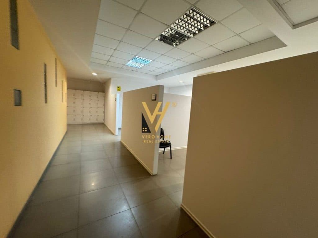 JEPET ZYRE 1.400 M2 ME QERA TE DELIJORGJI 7.000 EURO 2