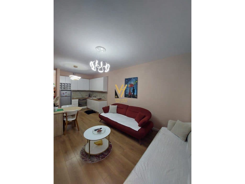 JEPET APARTAMENT 1+1+BLK ME QERA TE RRUGA BARRIKADAVE 750 EURO 2