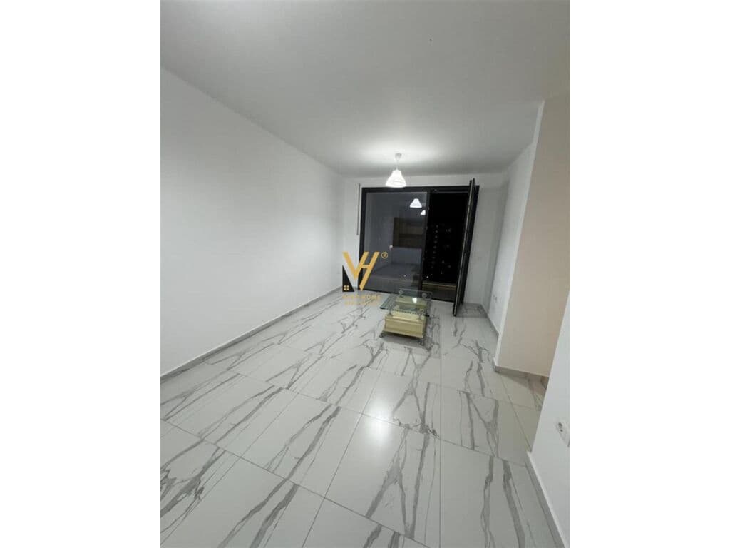 Jepet zyre me qera te Zirkoni 60 m2 4