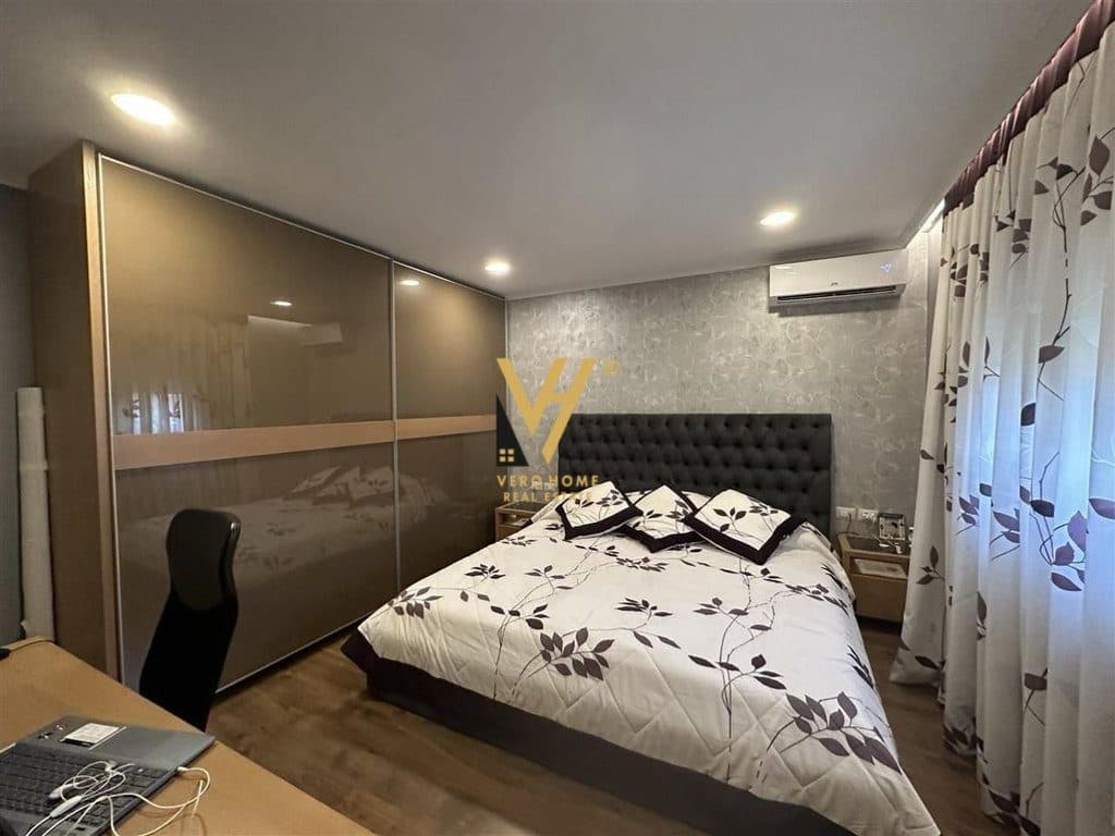 JEPET APARTAMENT 2+1+BLK ME QERA TE RRUGA IRFAN TOMINI 700 EURO 4
