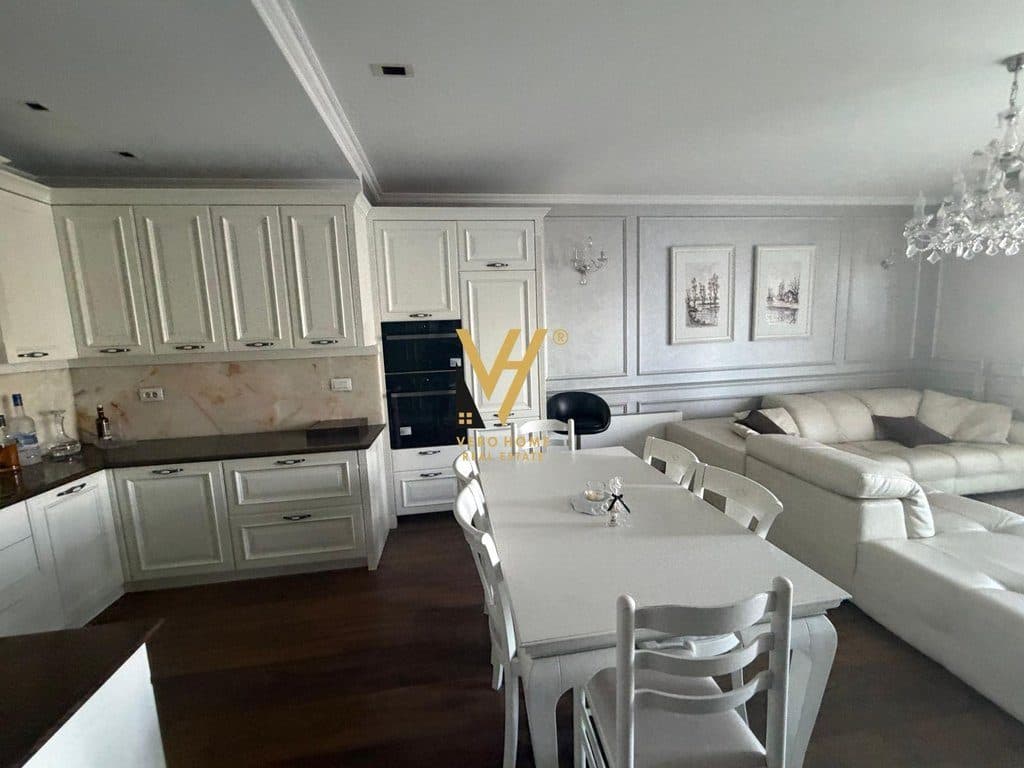 JEPET APARTAMENT 2+1+2+BLK ME QIRA TE AMBASADOR 3 – 2.200 EURO 3