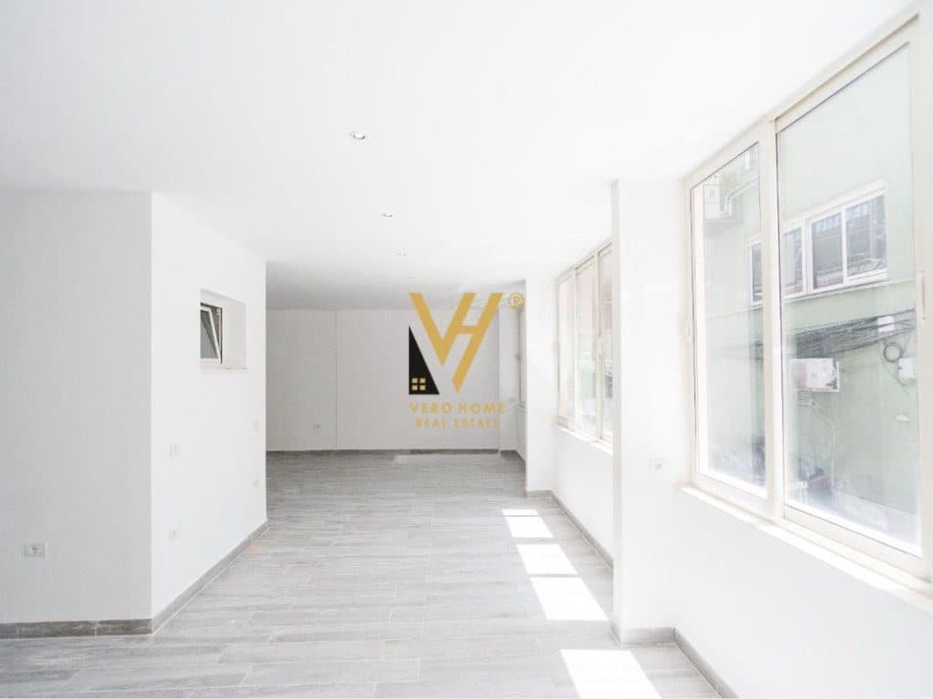 JEPET ZYRË 120 M2 ME QERA PALLATET AGIMI 1.200 EURO 2