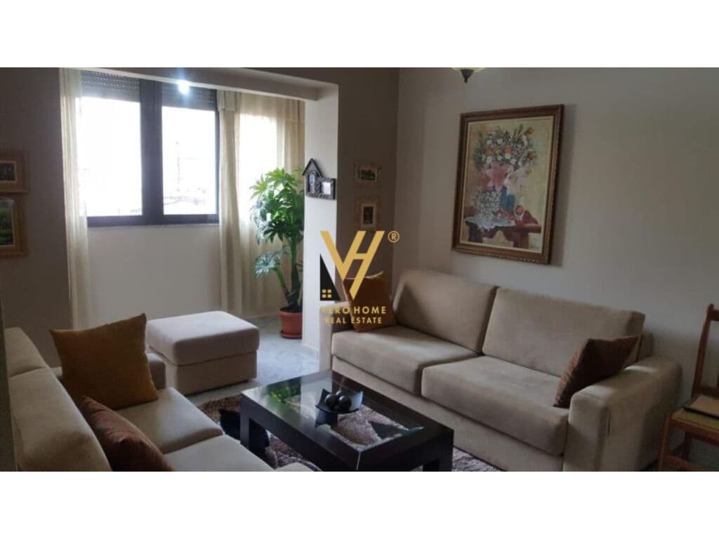 Shitet apartament 2+1+ballkon te Rruga Kongresi i Manastirit 73 m2 4