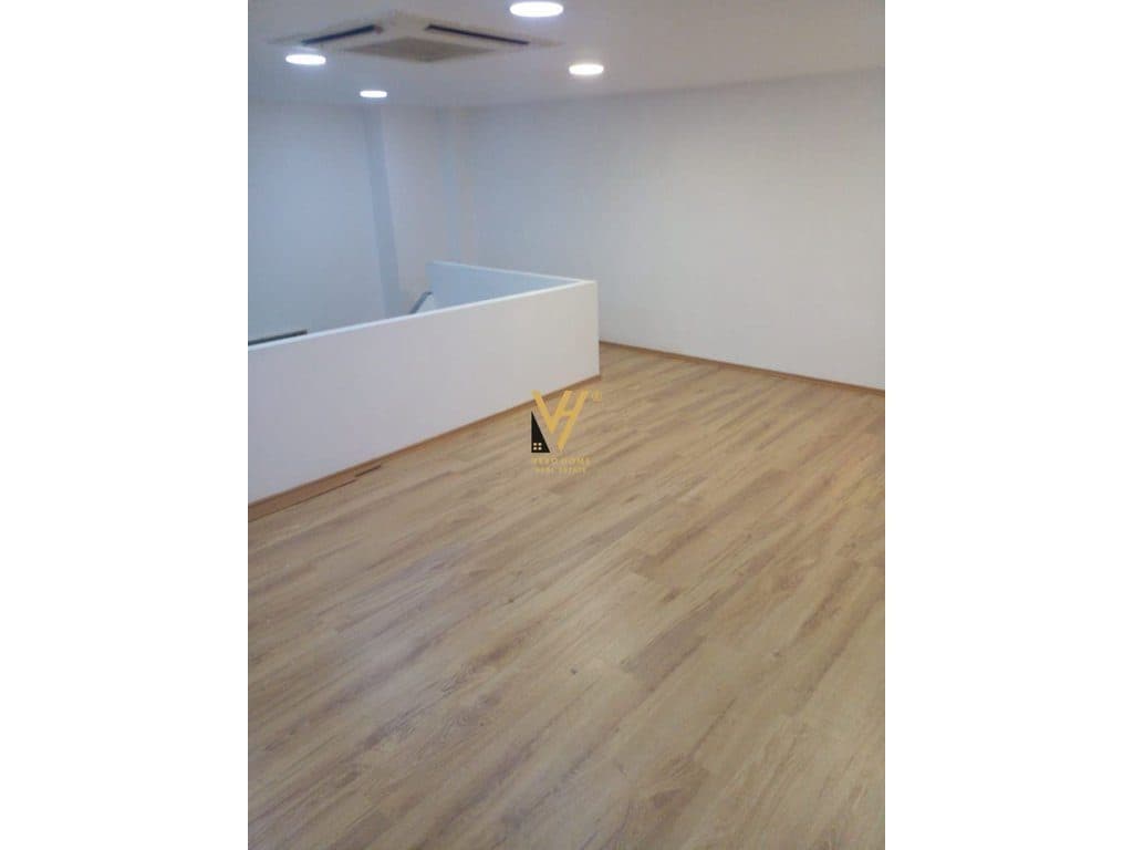 JEPET DYQAN 60 M2 ME QERA TE GALERIA 60.000 LEKE 4