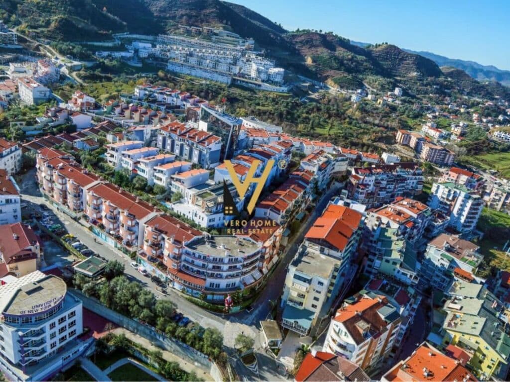 Shitet Apartament Duplex 3+1+3+ballkon te Rezidenca Kodra e Diellit 1 , 236 m2