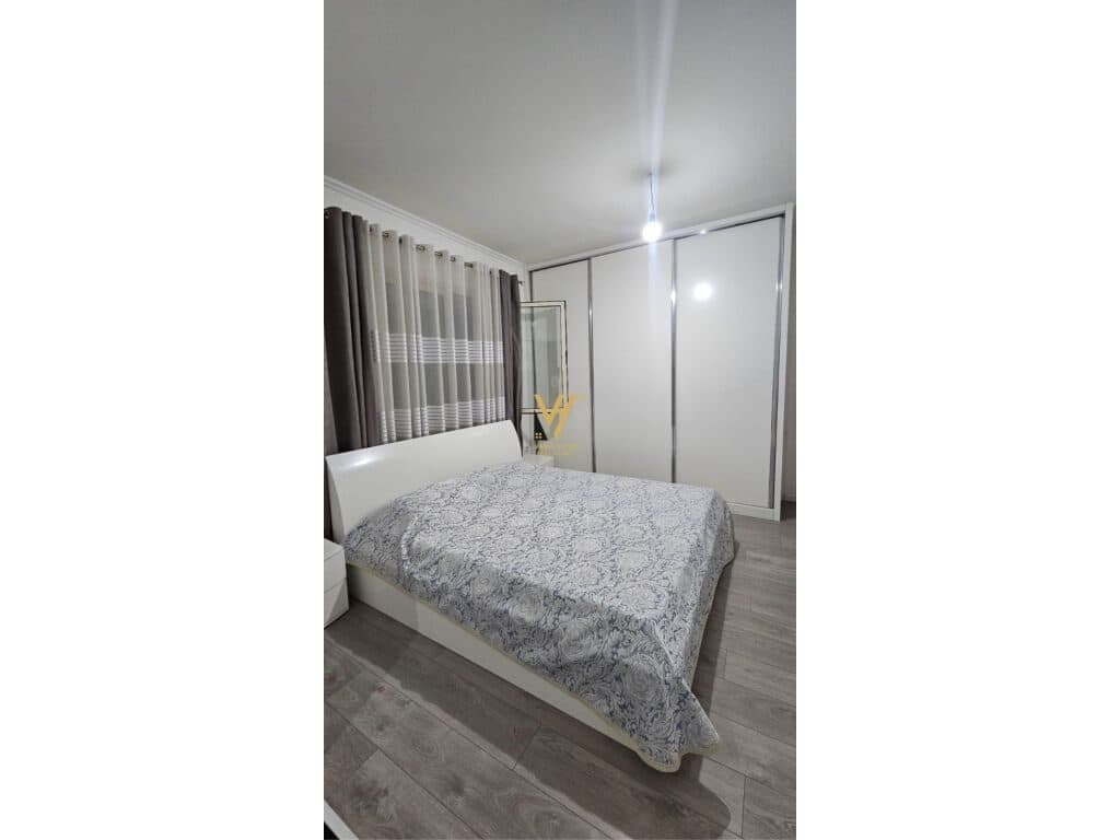 Jepet Apartament 2+1+ballkon me qera te Globi , Rruga e Kavajes 85 m2 3