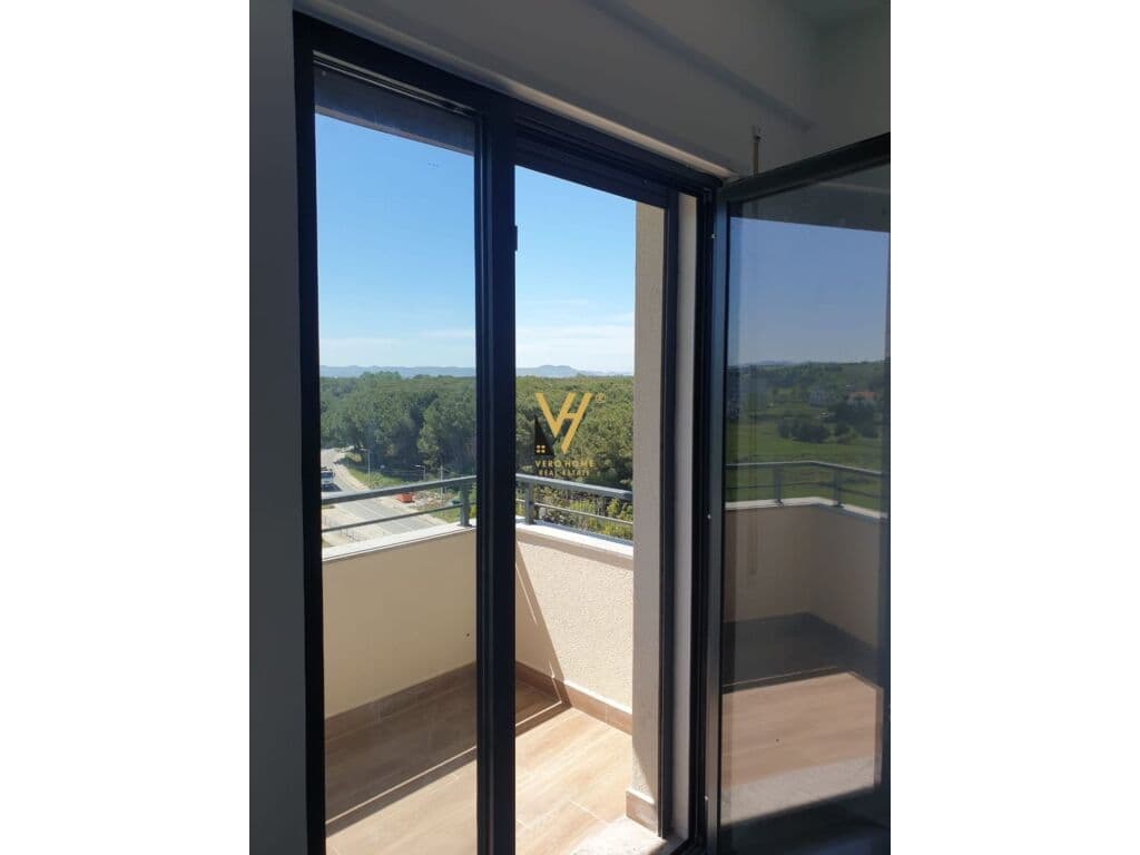 Shitet Apartament 1+1+ballkon te Mali i Robit 68 m2 4