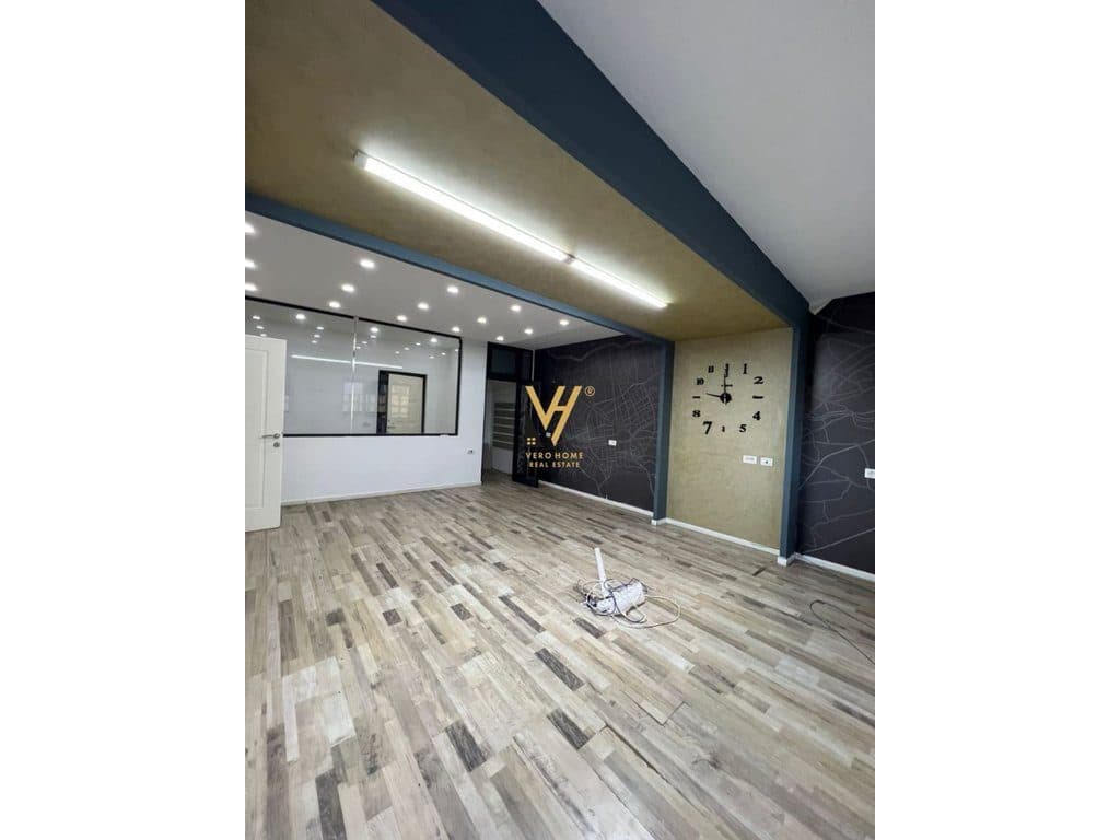 JEPET ZYRE 110 M2 ME QIRA TE SHESHI WILLSON 140.000 LEKE 2