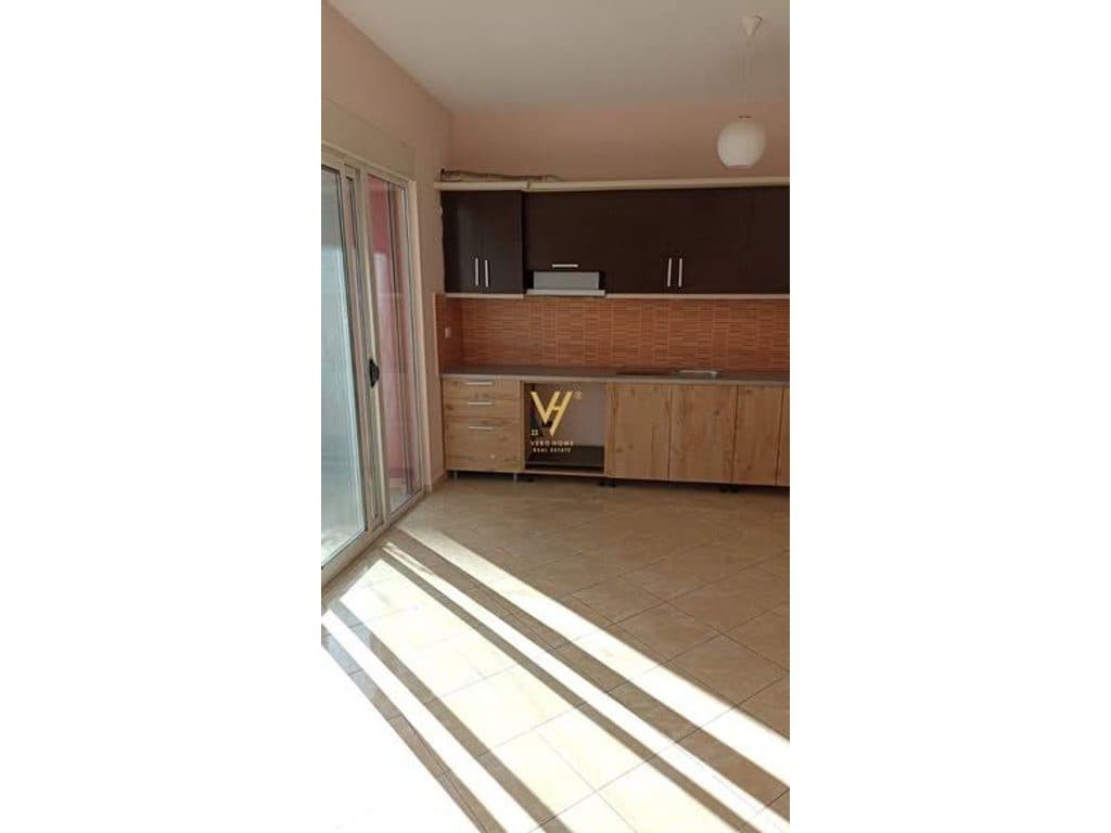 JEPET APARTAMENT 1+1+BLK ME QERA NE DON BOSKO 45.000 LEKE