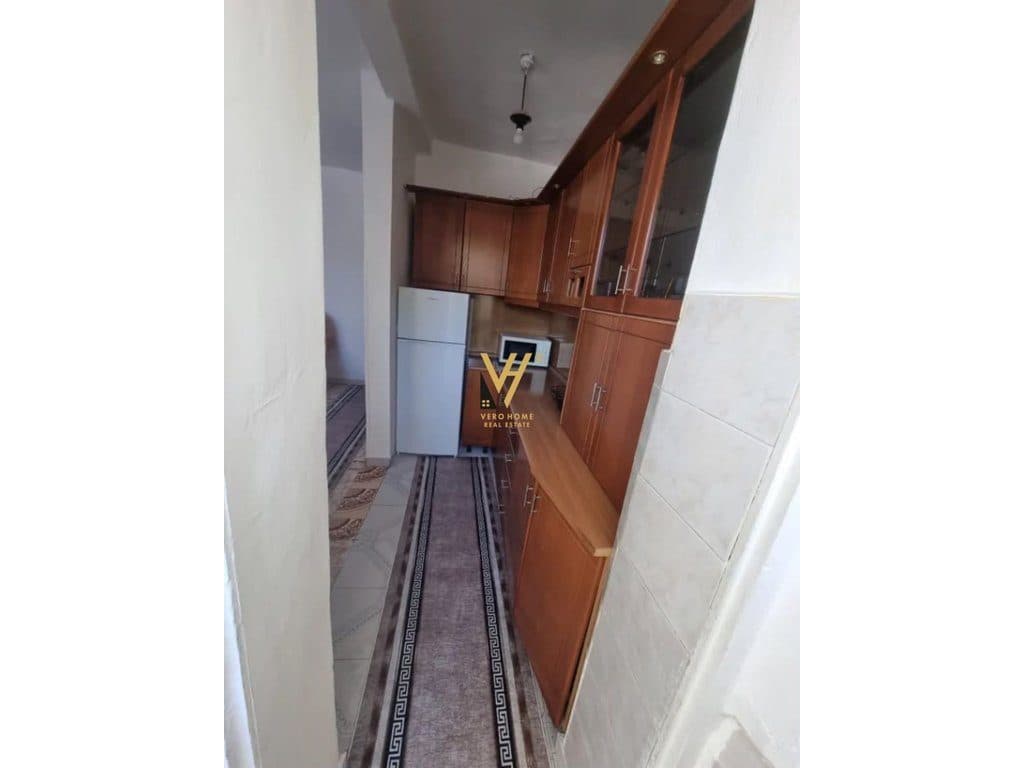 SHITET APARTAMENT 2+1 NE FIER 50.000 EURO