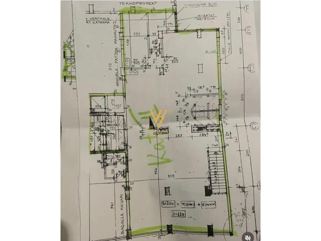 Jepet Zyre me qera te Rruga Sami Frasheri , Bllok 220 m2